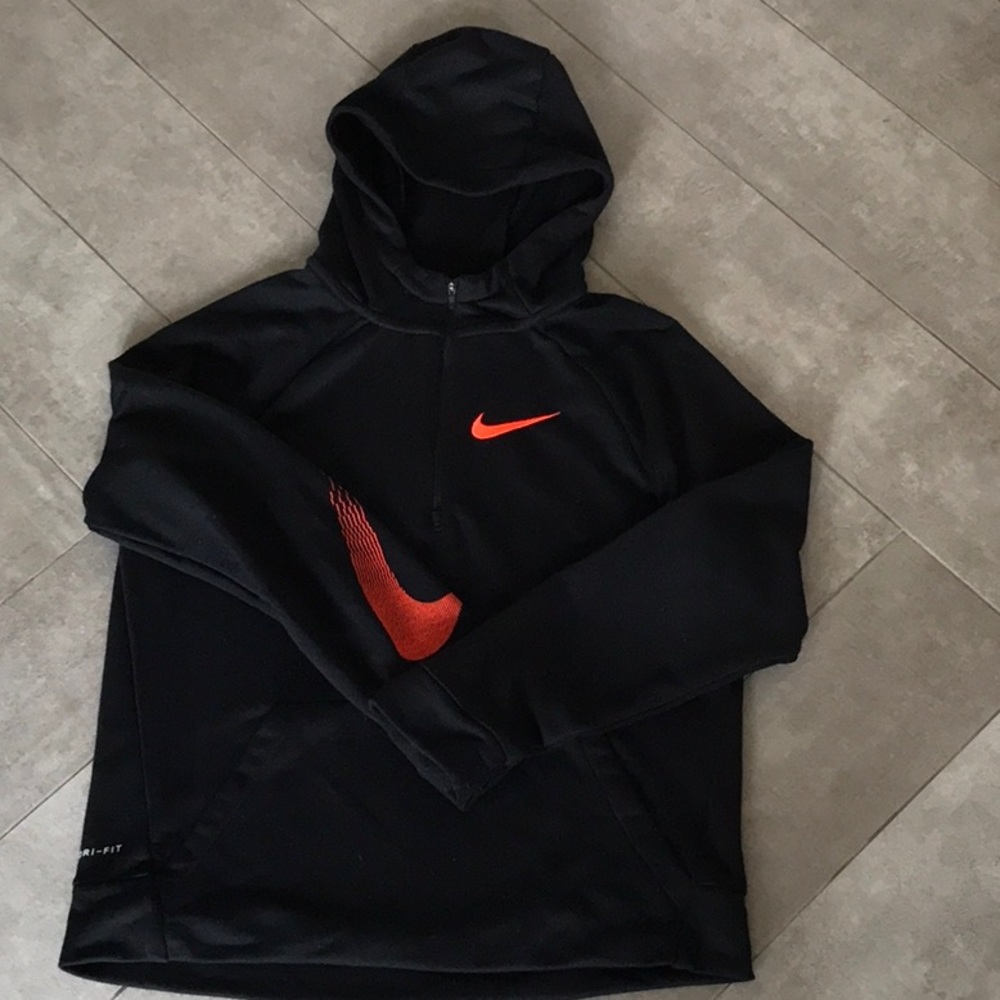 Nike quarter zip hoodie